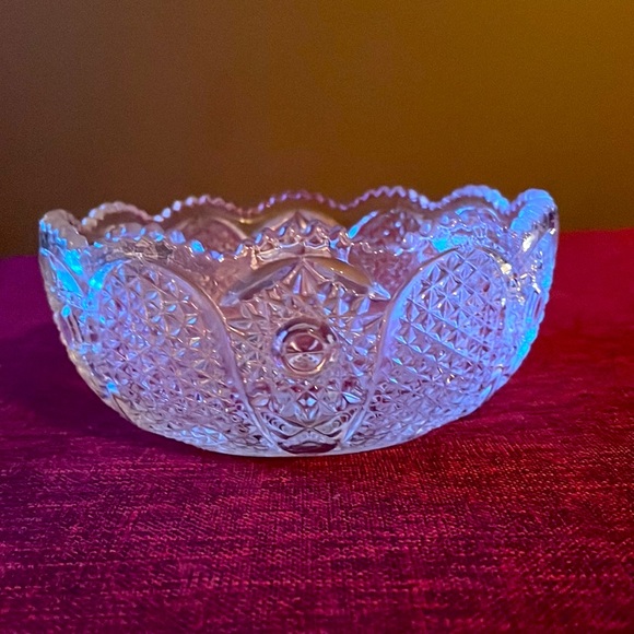 Vintage Crystal Bowl - Picture 4 of 9
